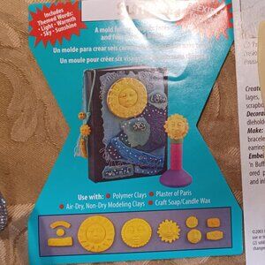 AMACO - Designer Push Molds